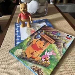 Vintage Winnie The Pooh Lot Of Two‎ Books And Figure
